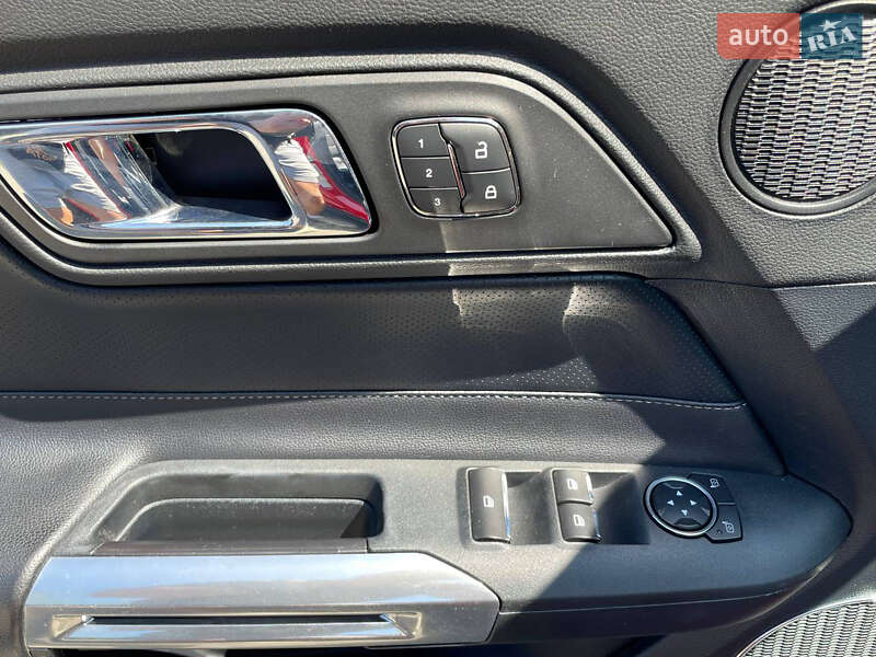 Кабриолет Ford Mustang 2015 в Ковеле