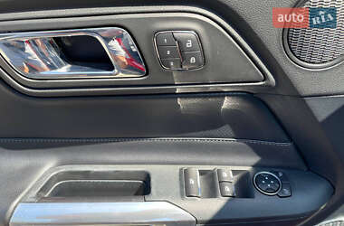 Кабриолет Ford Mustang 2015 в 