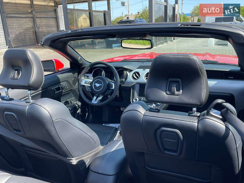 Кабриолет Ford Mustang 2015 в Ковеле