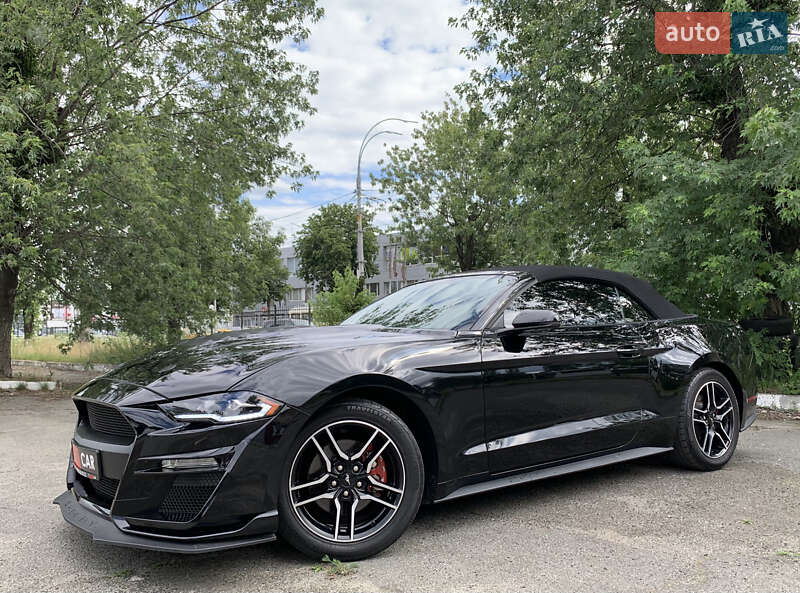 Кабріолет Ford Mustang 2019 в Києві