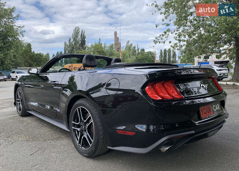 Кабріолет Ford Mustang 2019 в Києві