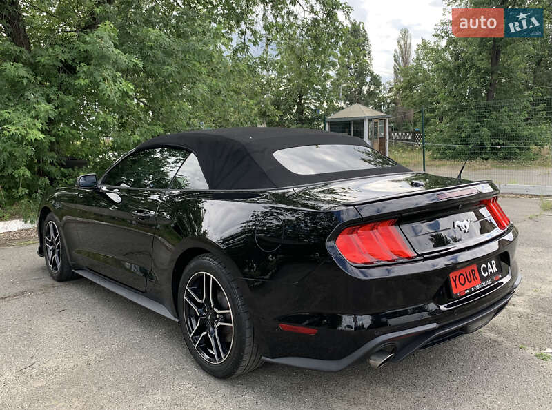 Кабріолет Ford Mustang 2019 в Києві