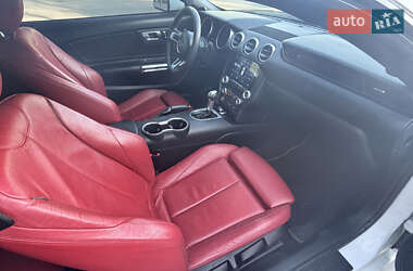 Купе Ford Mustang 2019 в Луцке