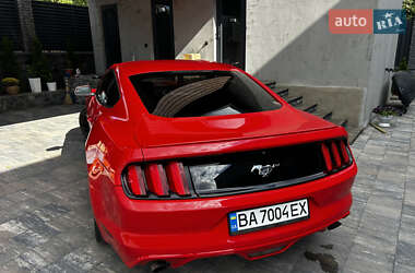 Купе Ford Mustang 2016 в 