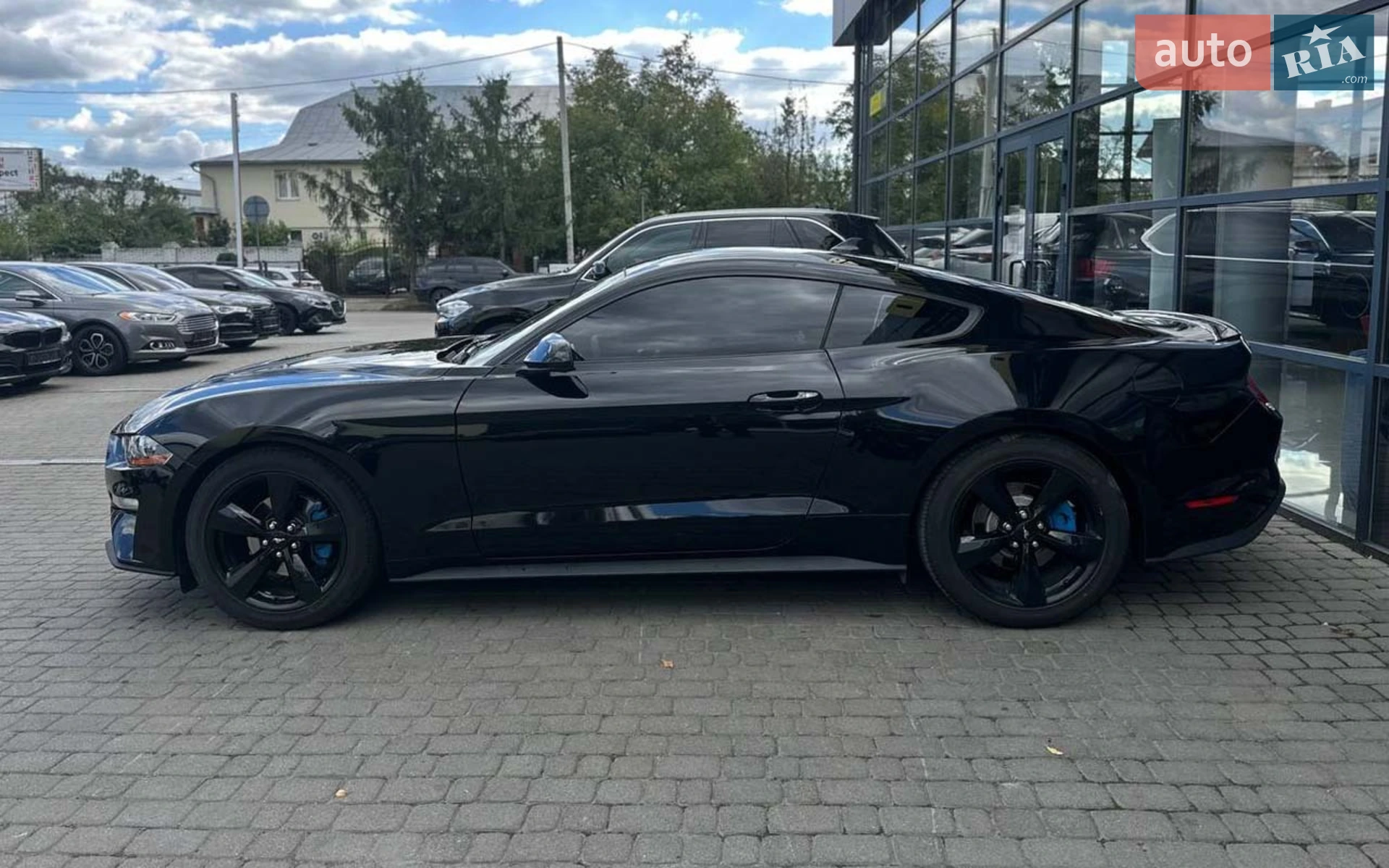 2021 Ford Mustang - мініатюра 4