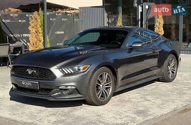 Купе Ford Mustang 2016 в Києві