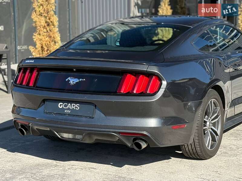 Купе Ford Mustang 2016 в Киеве фото 13 Купе Ford Mustang 2016 в Киеве