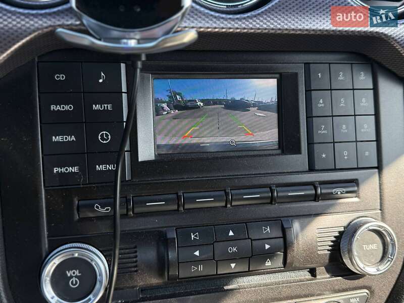 Купе Ford Mustang 2016 в Киеве фото 27 Купе Ford Mustang 2016 в Киеве