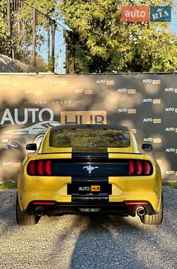 Купе Ford Mustang 2018 в 