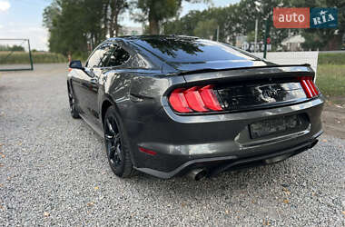 Купе Ford Mustang 2019 в 