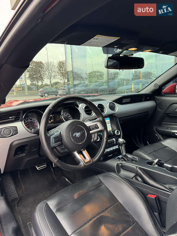 Купе Ford Mustang 2015 в Киеве