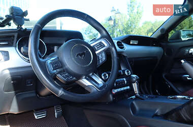 Купе Ford Mustang 2015 в 