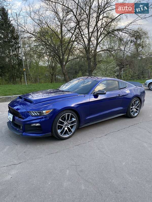 Купе Ford Mustang 2015 в Житомирі фото 3 Купе Ford Mustang 2015 в Житомирі