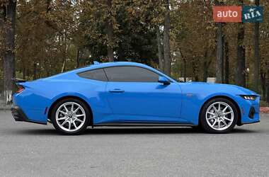 Купе Ford Mustang 2024 в 