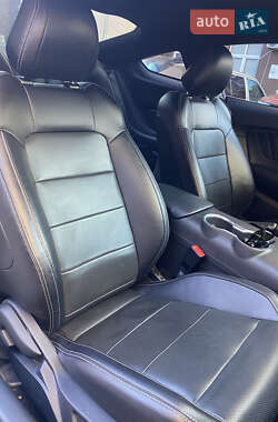 Купе Ford Mustang 2019 в 