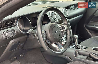 Купе Ford Mustang 2022 в 