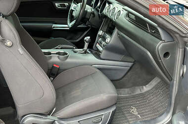Купе Ford Mustang 2022 в 