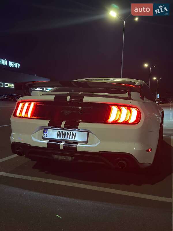 Купе Ford Mustang 2018 в Днепре