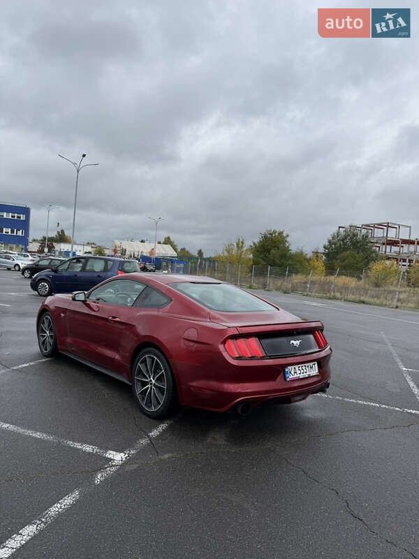 Купе Ford Mustang 2015 в Киеве