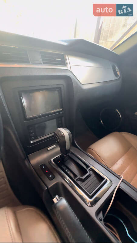 Кабріолет Ford Mustang 2014 в Харкові фото 12 Кабріолет Ford Mustang 2014 в Харкові