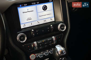 Купе Ford Mustang 2016 в Києві