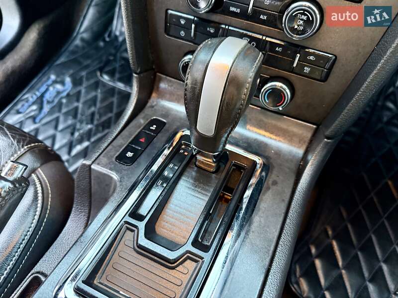 Купе Ford Mustang 2013 в Одесі