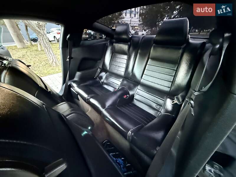 Купе Ford Mustang 2013 в Одесі