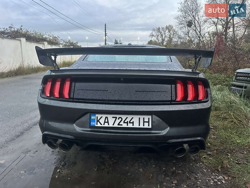 Купе Ford Mustang 2019 в Києві