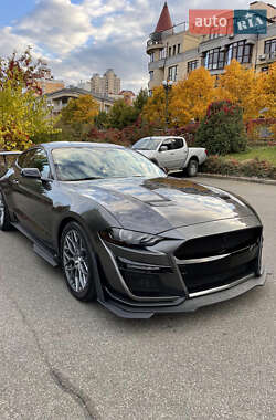 Купе Ford Mustang 2019 в Києві