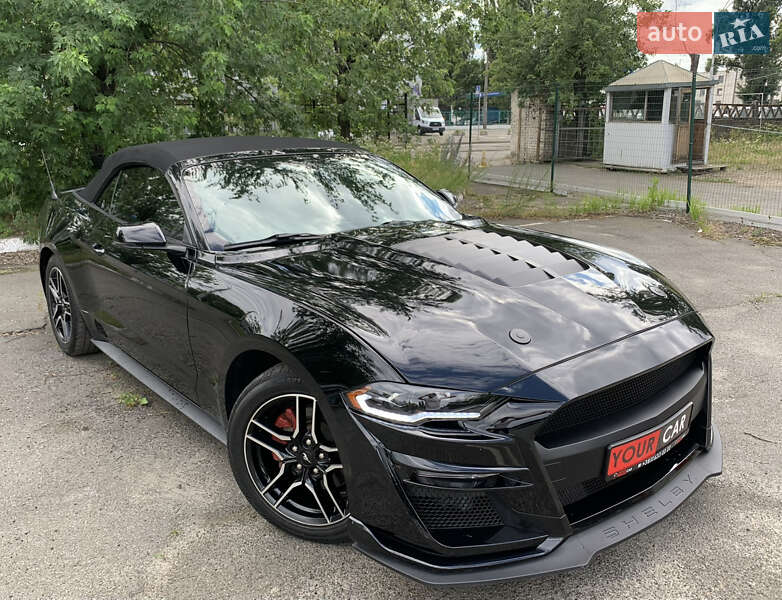 Кабріолет Ford Mustang 2019 в Києві фото 10 Кабріолет Ford Mustang 2019 в Києві