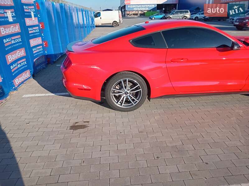 Купе Ford Mustang 2016 в Вінниці