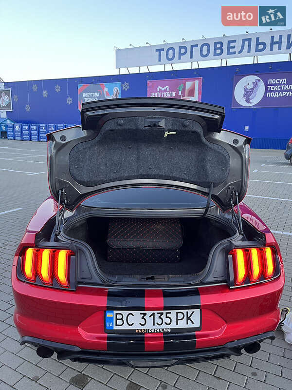 Купе Ford Mustang 2017 в Нововолинську фото 16 Купе Ford Mustang 2017 в Нововолинську