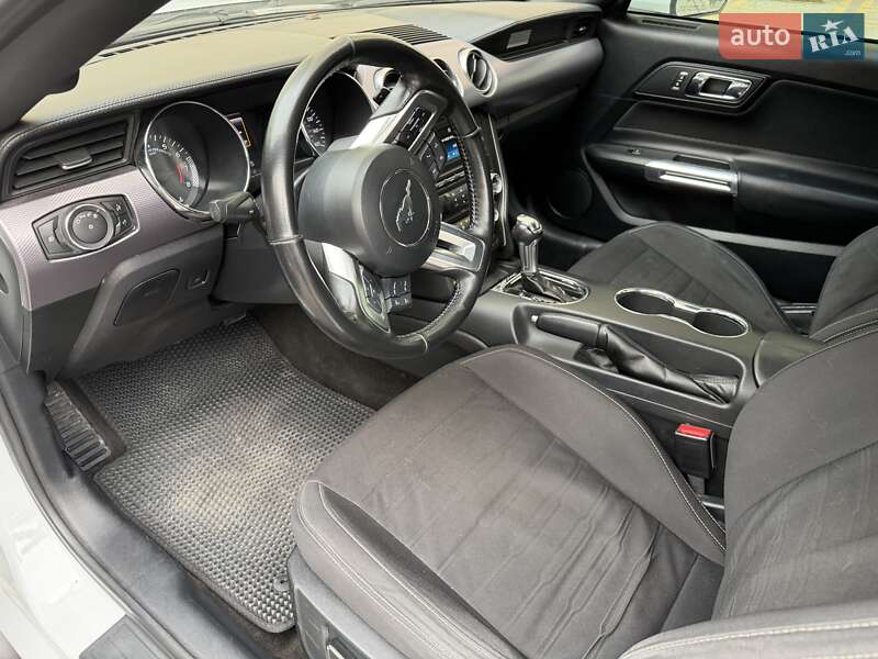 Купе Ford Mustang 2015 в Одесі фото 9 Купе Ford Mustang 2015 в Одесі