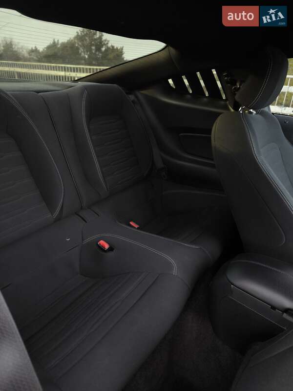 Купе Ford Mustang 2014 в Рівному фото 12 Купе Ford Mustang 2014 в Рівному