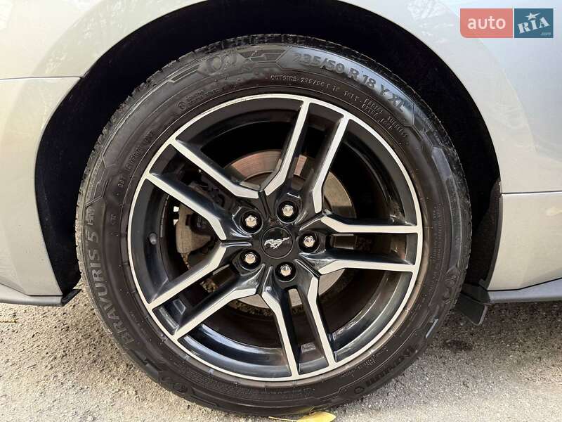 Купе Ford Mustang 2019 в Киеве фото 10 Купе Ford Mustang 2019 в Киеве