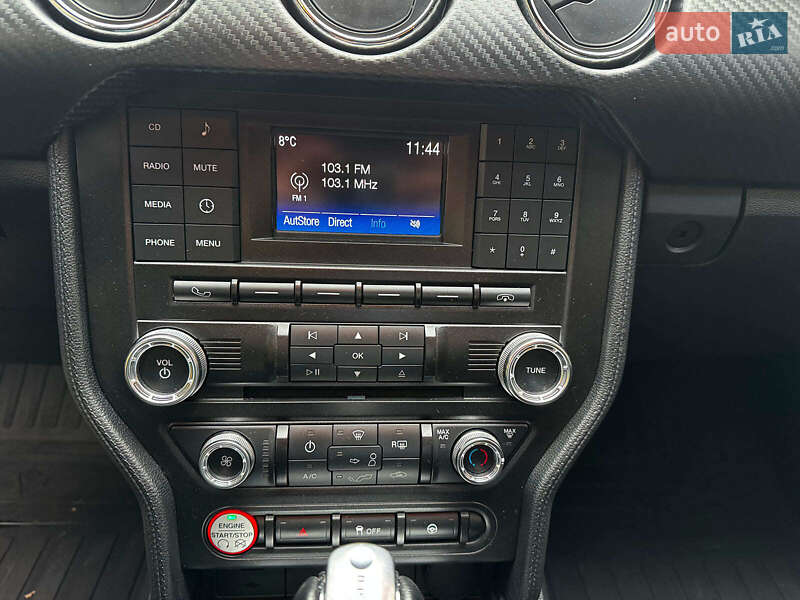 Купе Ford Mustang 2017 в Киеве фото 17 Купе Ford Mustang 2017 в Киеве