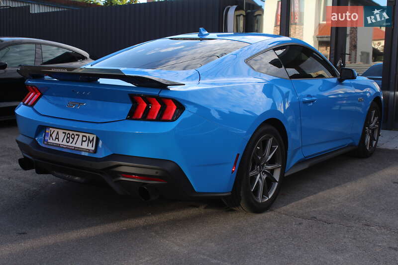 Купе Ford Mustang 2024 в Киеве