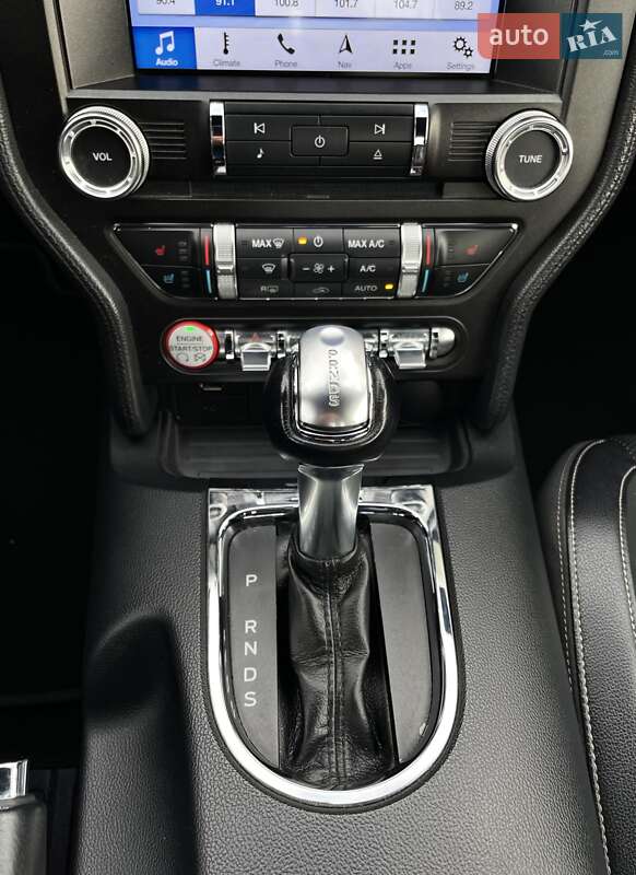 Купе Ford Mustang 2016 в Львові