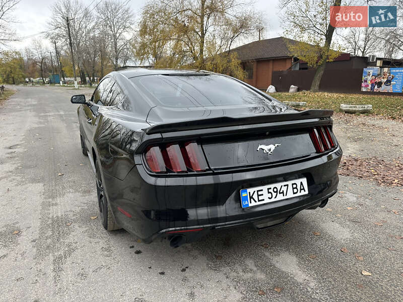 Купе Ford Mustang 2015 в Дніпрі фото 3 Купе Ford Mustang 2015 в Дніпрі