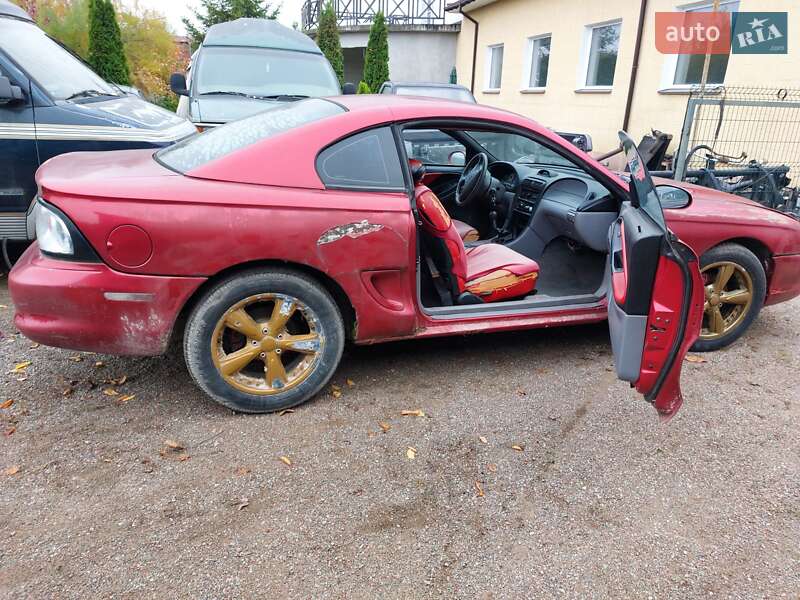Купе Ford Mustang 1994 в Києві фото 4 Купе Ford Mustang 1994 в Києві