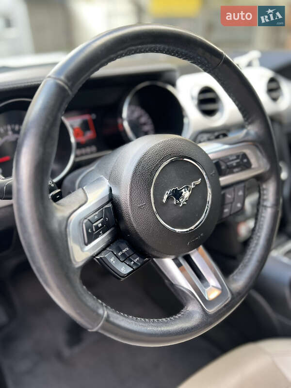 Купе Ford Mustang 2017 в Одесі фото 17 Купе Ford Mustang 2017 в Одесі