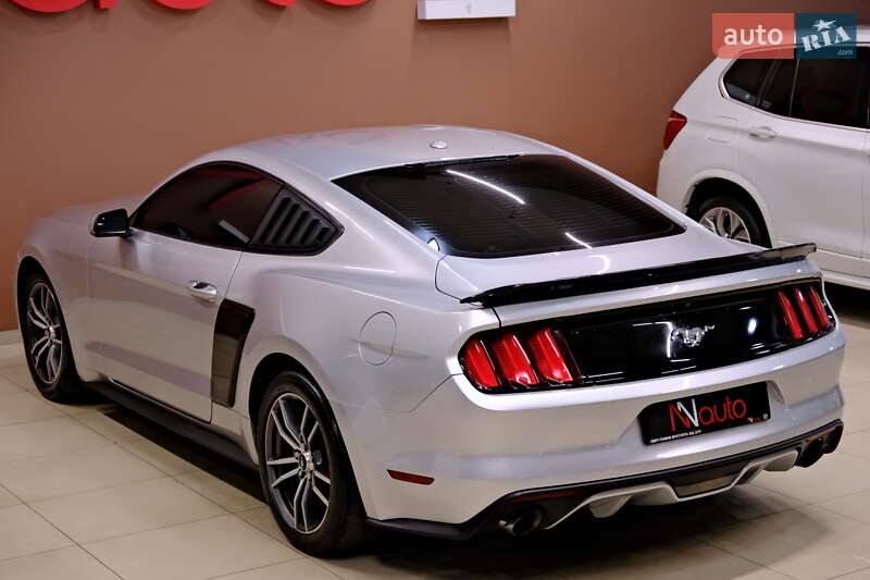 Купе Ford Mustang 2016 в Одесі фото 15 Купе Ford Mustang 2016 в Одесі