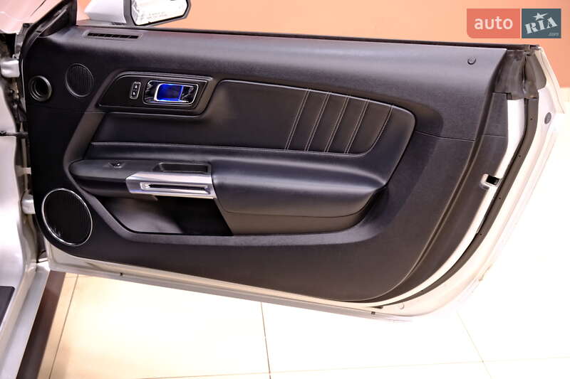 Купе Ford Mustang 2016 в Одесі фото 33 Купе Ford Mustang 2016 в Одесі