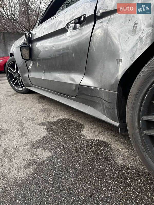 Купе Ford Mustang 2021 в Києві