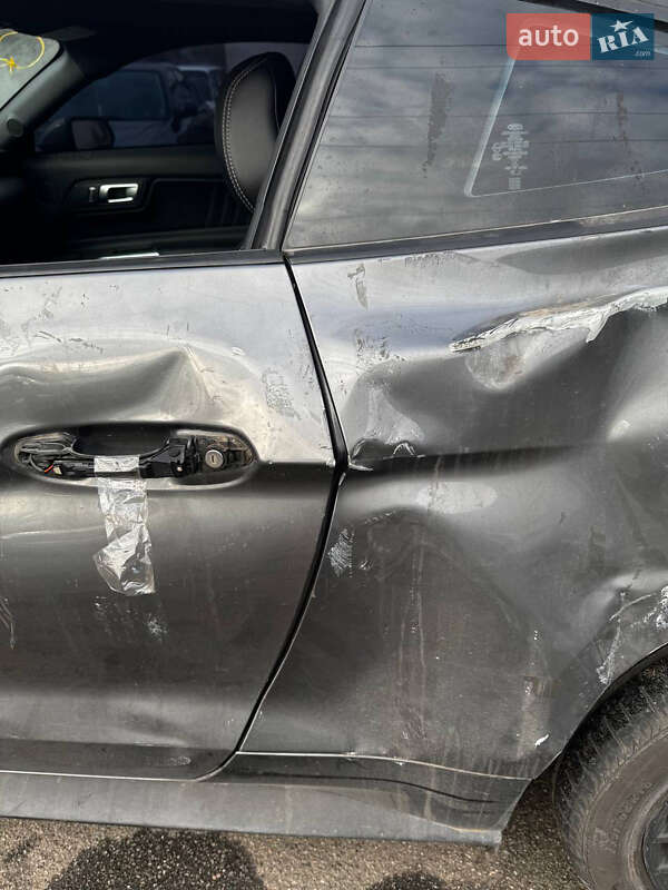 Купе Ford Mustang 2021 в Києві