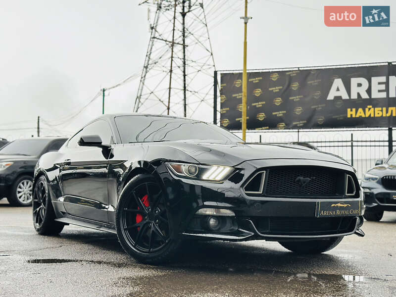 Купе Ford Mustang 2015 в Харькове