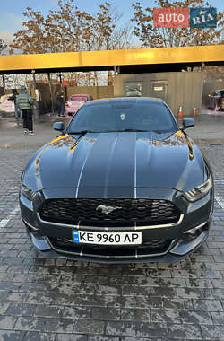 Купе Ford Mustang 2015 в Днепре