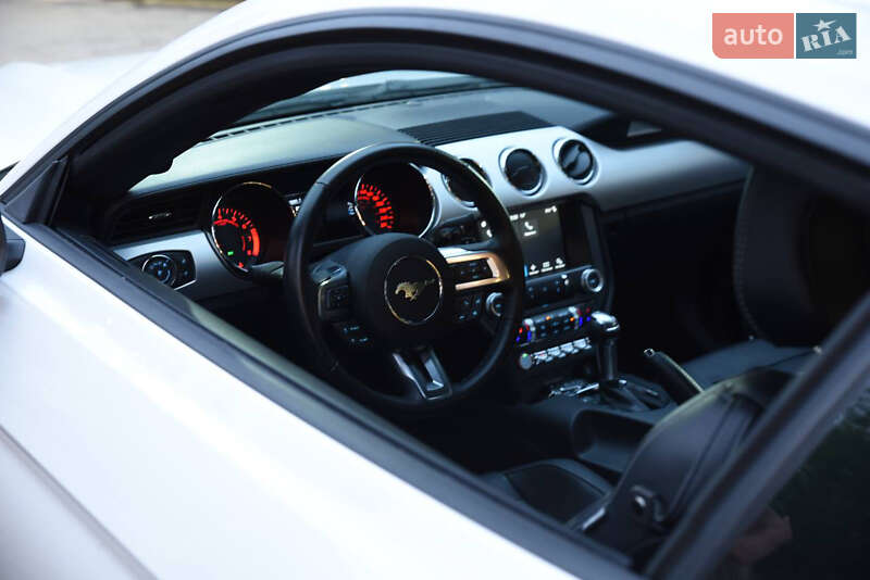 Купе Ford Mustang 2017 в Івано-Франківську фото 13 Купе Ford Mustang 2017 в Івано-Франківську