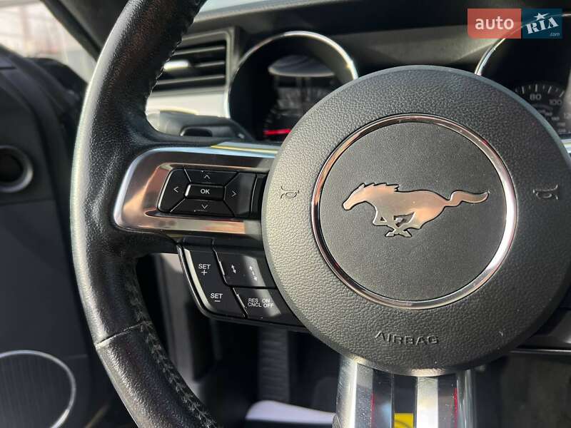 Купе Ford Mustang 2016 в Ивано-Франковске
