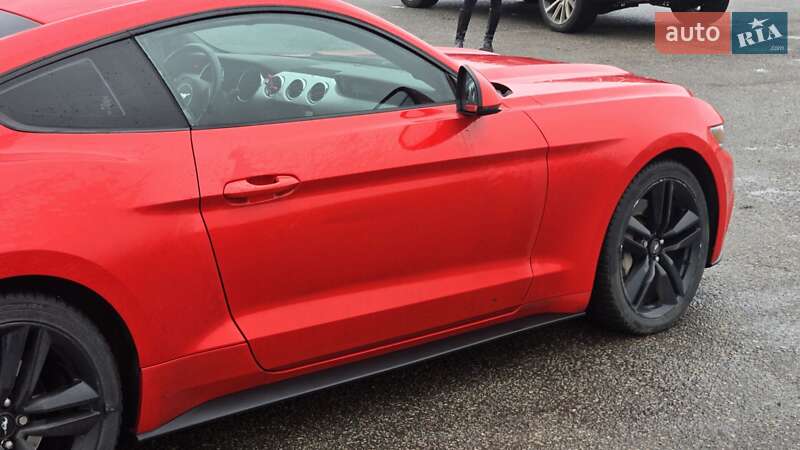 Купе Ford Mustang 2016 в Днепре